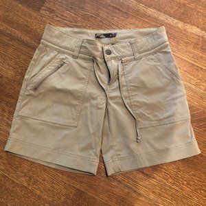 Lightweight Prana Nora Shorts - 7" Inseam
